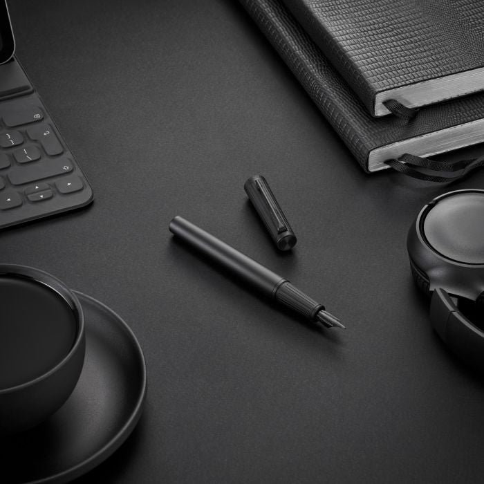 P INGENUITY CORE BLACK BT RBall
