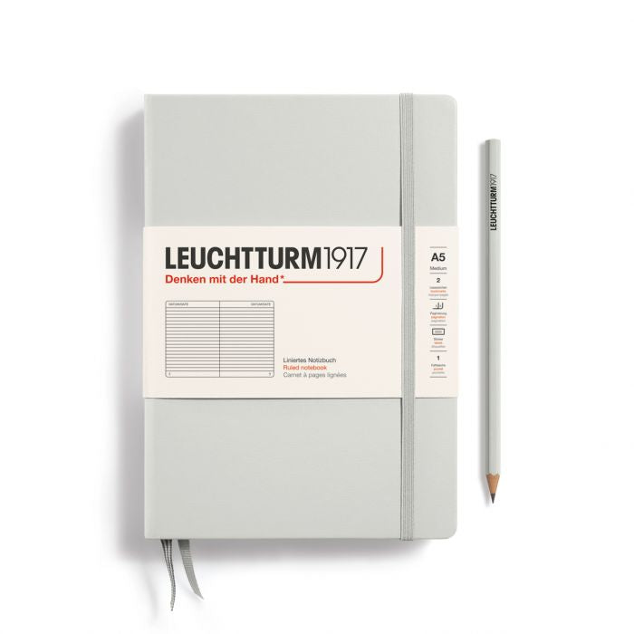 Leuchtturm1917 Medium A5 – Σημειωματάριο με σκληρό εξώφυλλο (251 σελ.) – Light Grey Γραμμές